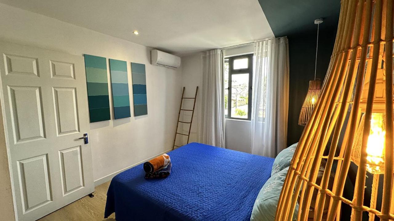 Les Cerisiers - Beach Apartment With Pool, Few Steps To The Beach Flic en Flac Exterior foto